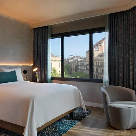 Hotell Renaissance 5*