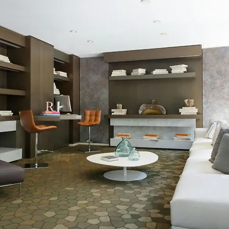 Renaissance Hotell