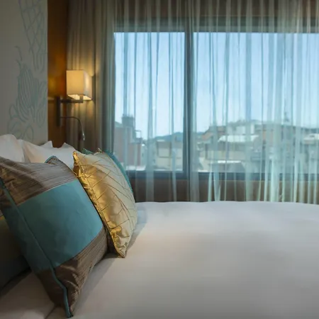 巴塞罗万丽酒店