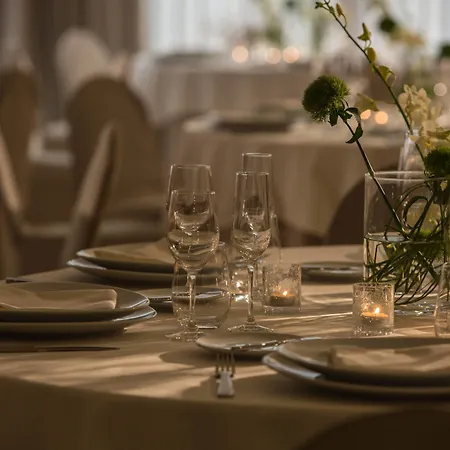 巴塞罗万丽酒店