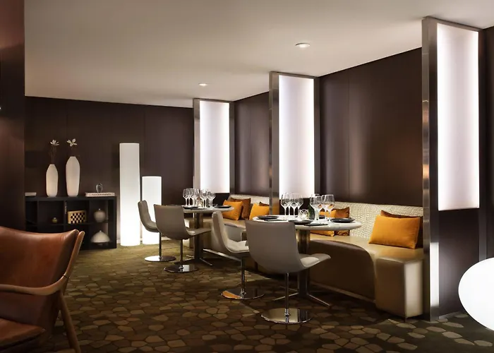 酒店 巴塞罗万丽酒店 5*