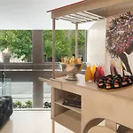 Hotel Renaissance 5*