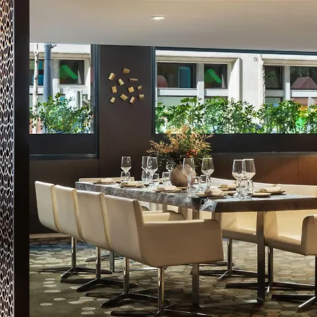 Renaissance 5* Barcelona