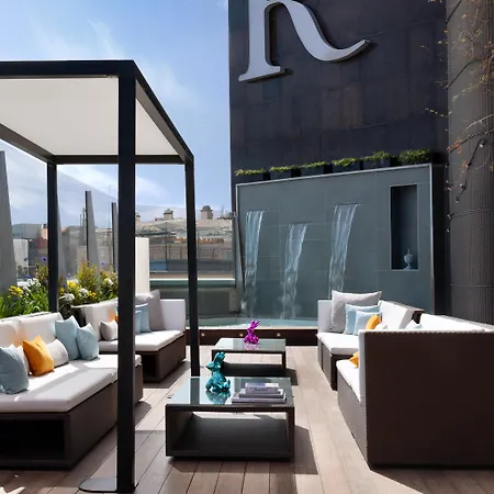 رينيسانس 5*